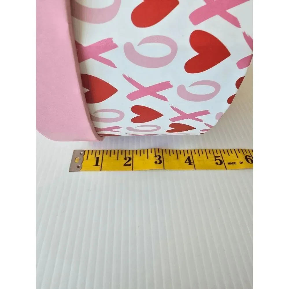 Decorative Valentine Gift/Hat Box